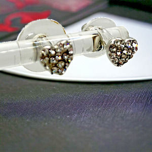 Tiny Rhinestones Heart Shaped Silver-Tone Stud 6 mm Earrings!